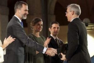 La Xunta recibe el Premio Nacional de Innovación por el pionero polo de drones de Rozas