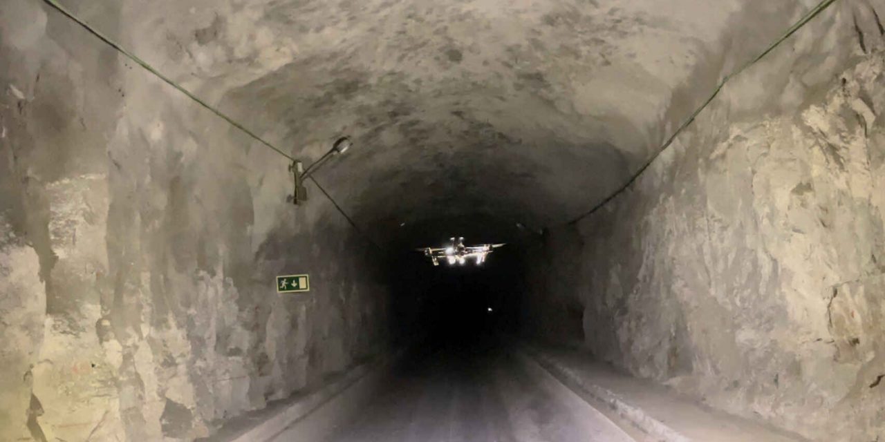 https://www.consorcioaeroespacial.com/wp-content/uploads/2021/01/hovering-solutions-1280x640.jpg